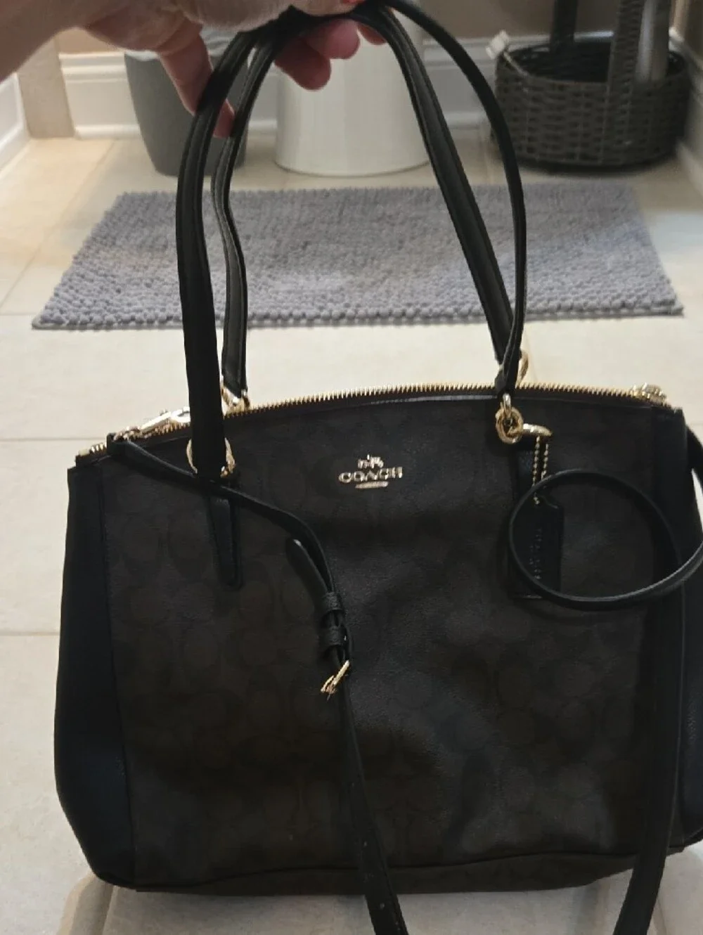 Coach Black Leather Shoulder Bag with Gold Hardware